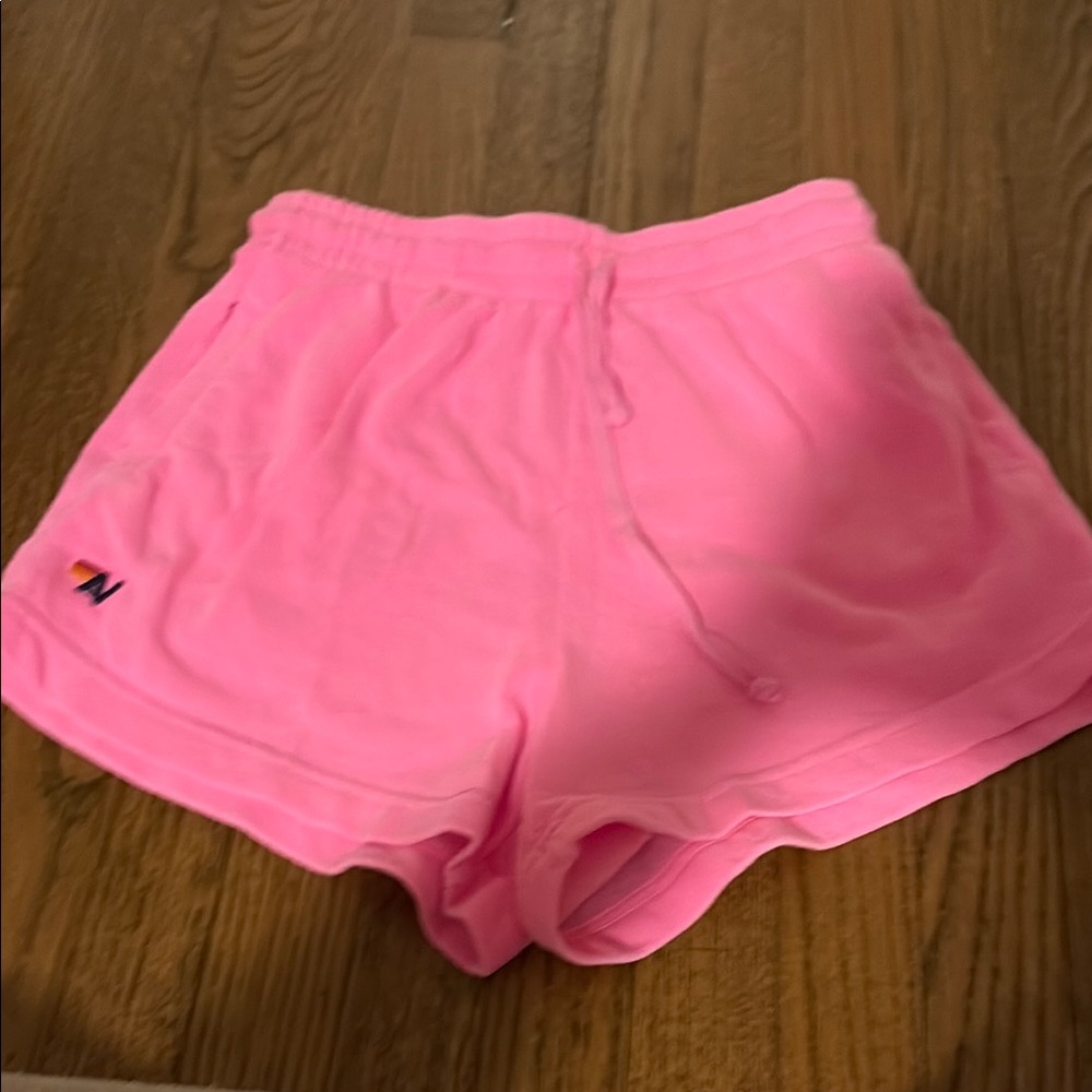 Women's Pink Shorts!! Never worn!! Amazing condition!! No pilling or stains